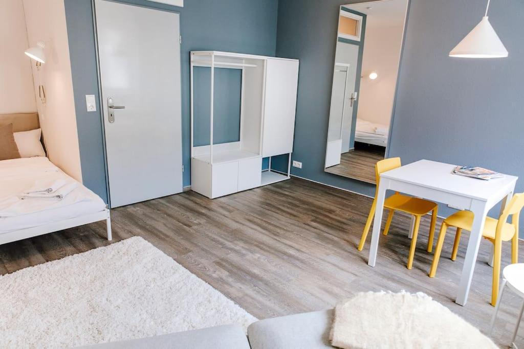 Mitten Im Zentrum Mit 24H Check-In Kiel Exterior foto