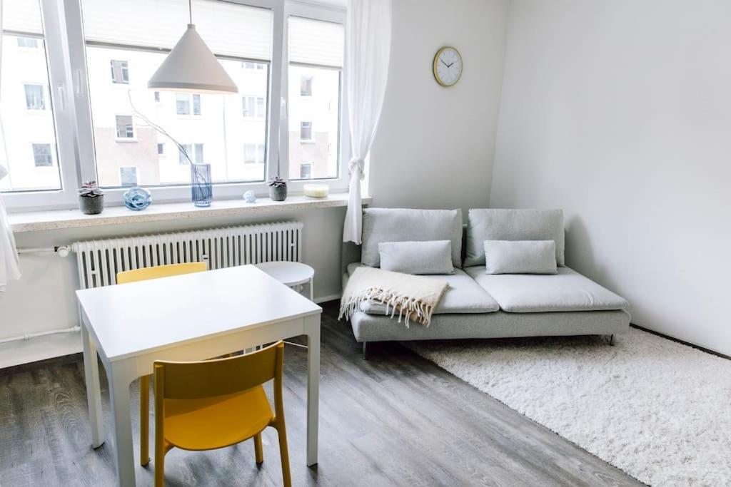 Mitten Im Zentrum Mit 24H Check-In Kiel Exterior foto